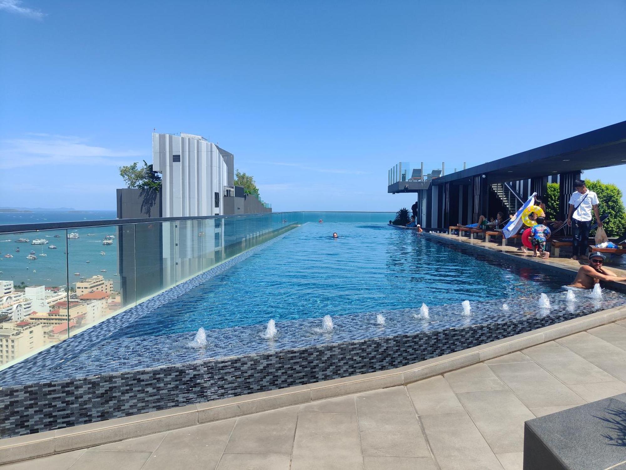 The Base Pattaya Condo Th Pattaya